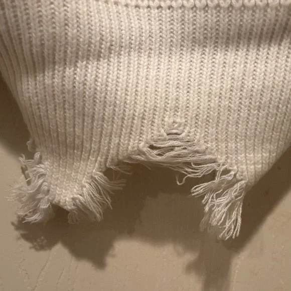 Fashion Nova Cream Frayed V-Neck Sweater - Picture 3 of 6